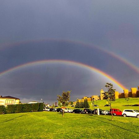 Las Ventanas Del Cielo Lägenhet Ávila Exteriör bild